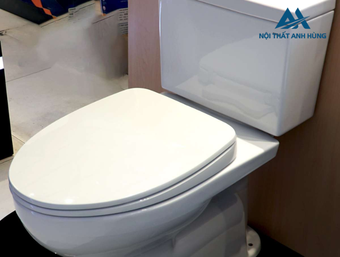 Bồn cầu 2 khối TOTO CS302DT10 nắp đóng êm TC395VS