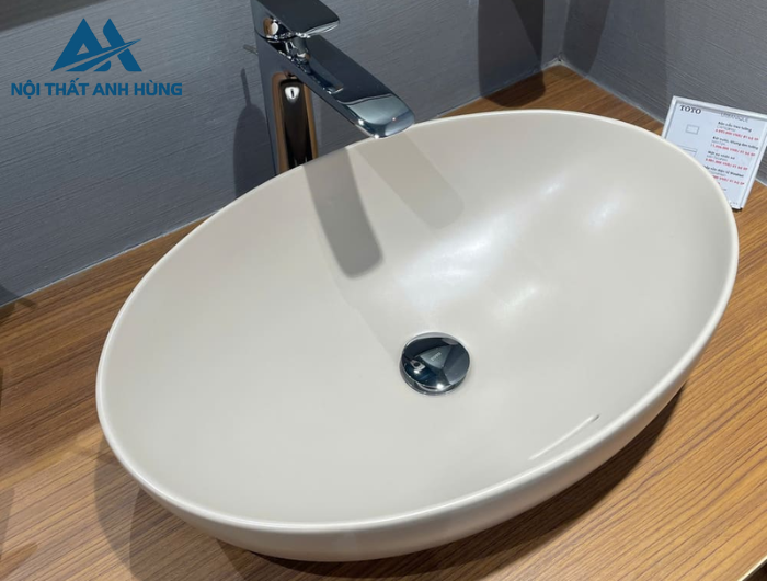 Chậu rửa lavabo đặt bàn TOTO LT1705#MBE màu be mờ