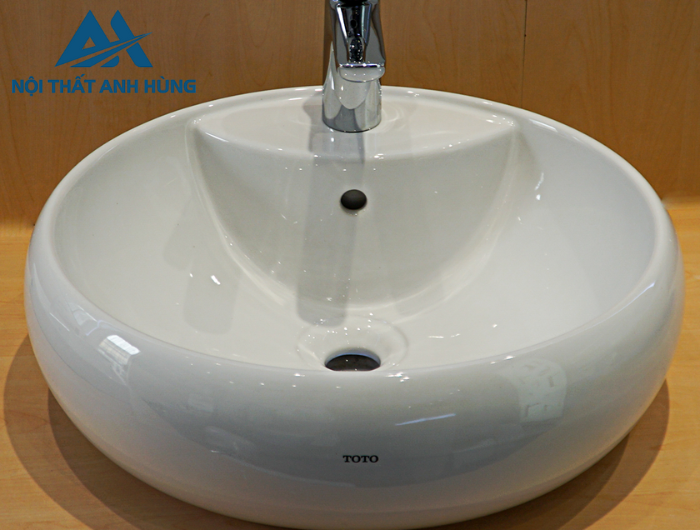Chậu rửa lavabo đặt bàn TOTO LT367CR