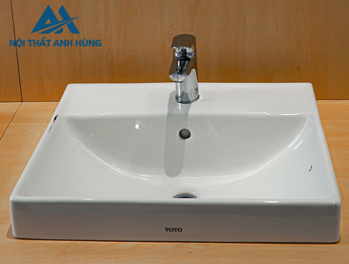 Chậu rửa lavabo đặt bàn TOTO LT710CSR