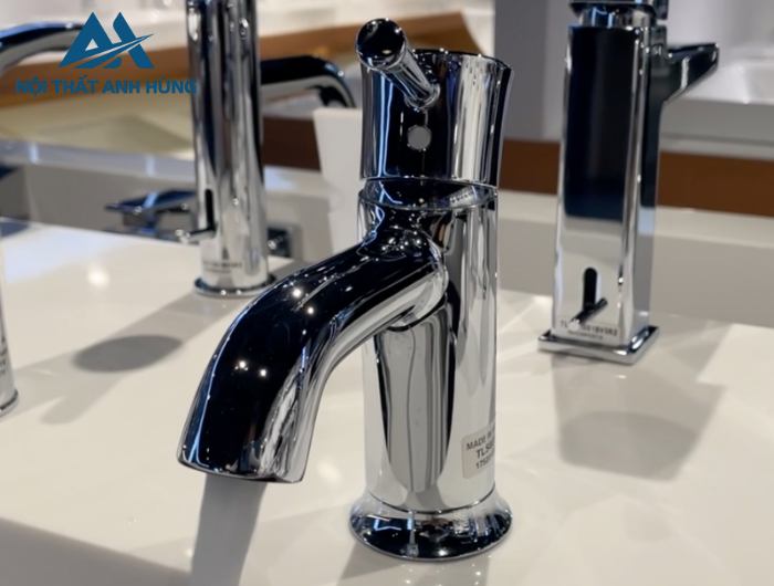 Vòi lavabo nóng lạnh LN TOTO TLS02301V
