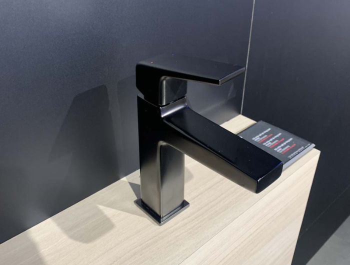 Vòi Lavabo Nóng Lạnh TLG10301B#MBL Màu Đen Mờ