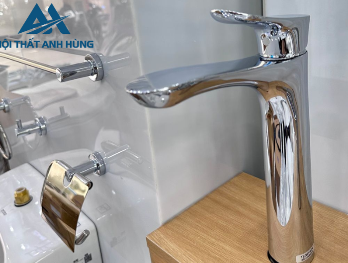 Vòi lavabo nóng lạnh TOTO TLG01307V