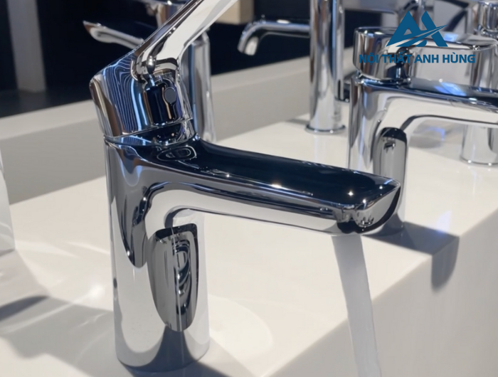 Vòi lavabo nóng lạnh TOTO TLG03301V