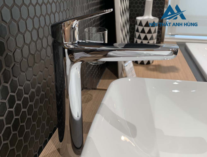 Vòi lavabo nóng lạnh TOTO TLG03303V