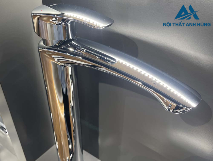 Vòi lavabo nóng lạnh TOTO TLG09305V