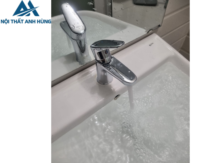 Vòi Lavabo Inax LFV-1112S Nóng Lạnh Cao Cấp