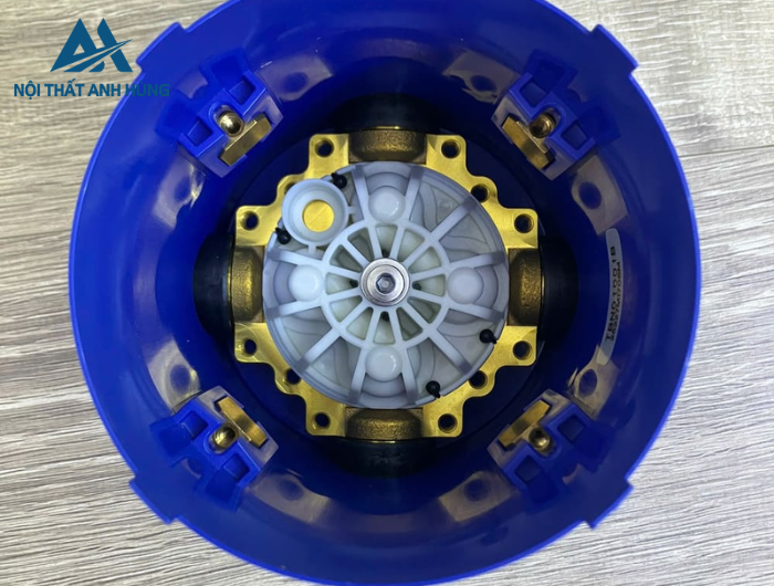 Phụ kiện âm tường TOTO TBN01001B