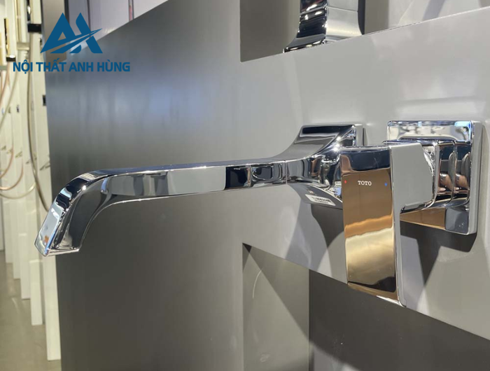 Vòi lavabo nóng lạnh gắn tường TOTO TLG08308BA