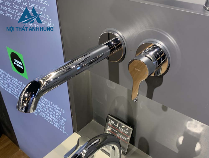 Vòi lavabo nóng lạnh gắn tường TOTO TLS01310B
