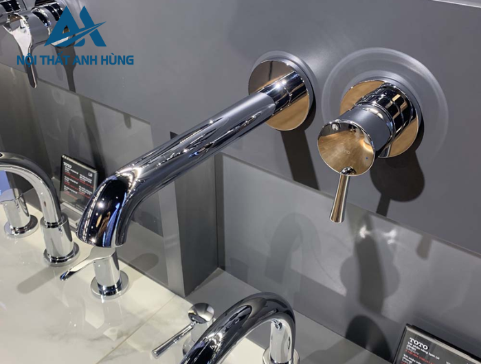 Vòi lavabo nóng lạnh gắn tường TOTO TLS02308B
