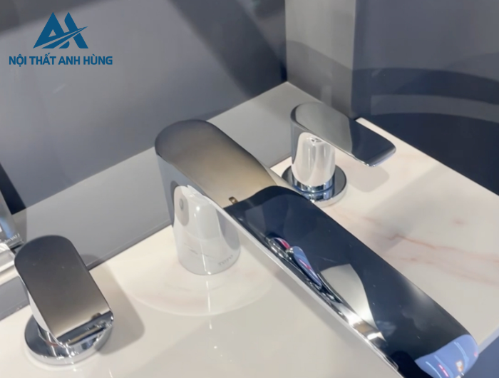 Vòi lavabo nóng lạnh TOTO TLG04201BB