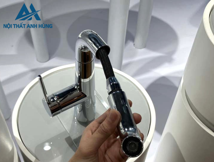 Vòi lavabo nóng lạnh TOTO TLS073J0V dây rút