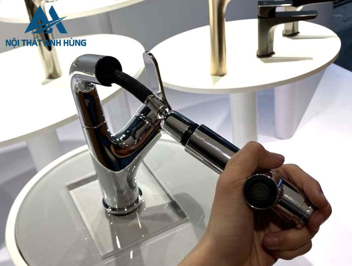 Vòi lavabo nóng lạnh TOTO TLS083J0V dây rút