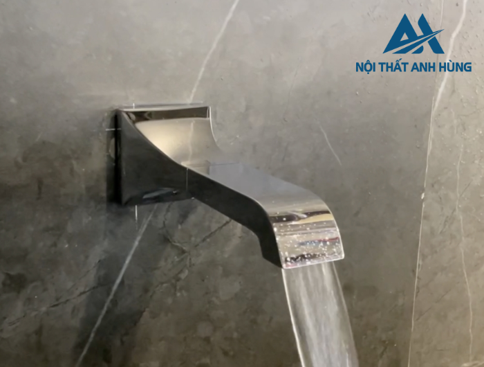 Vòi xả bồn âm tường TOTO TBG08001B