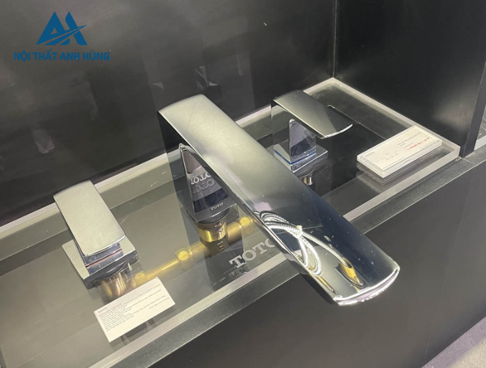 Vòi xả bồn tắm TOTO nóng lạnh TBG02201BA