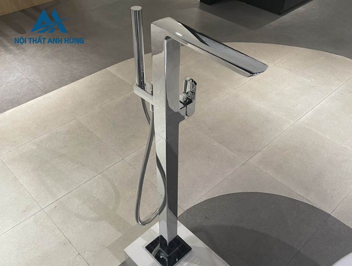 Vòi xả bồn tắm TOTO TBG02306BA TBN01105B đặt sàn