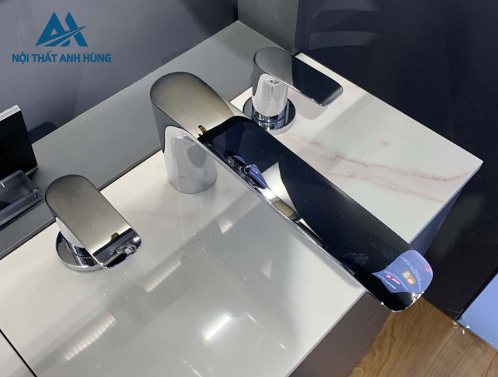 Vòi xả bồn tắm TOTO TBG04201BA nóng lạnh