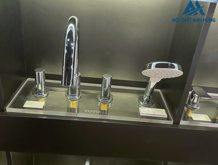 Vòi xả bồn tắm TOTO TBG11202A nóng lạnh