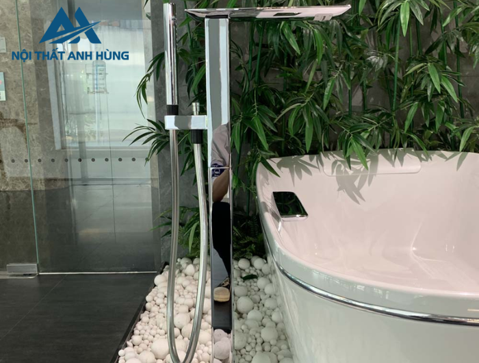 Vòi xả bồn tắm TOTO TBP02303AA đặt sàn nóng lạnh