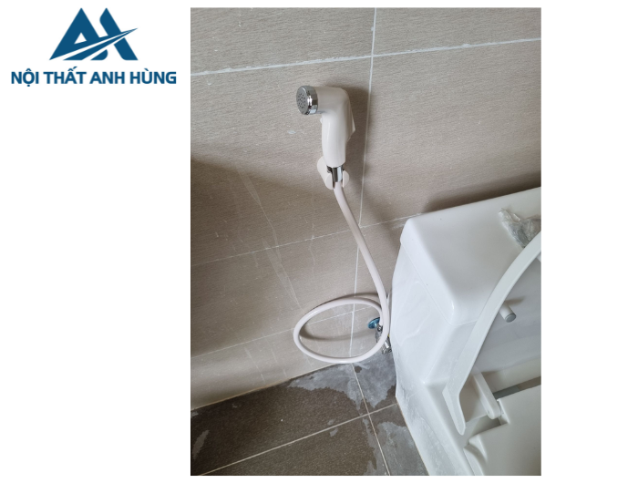 Vòi Xịt Toilet Inax CFV-102A Bằng Nhựa PVC Màu Kem